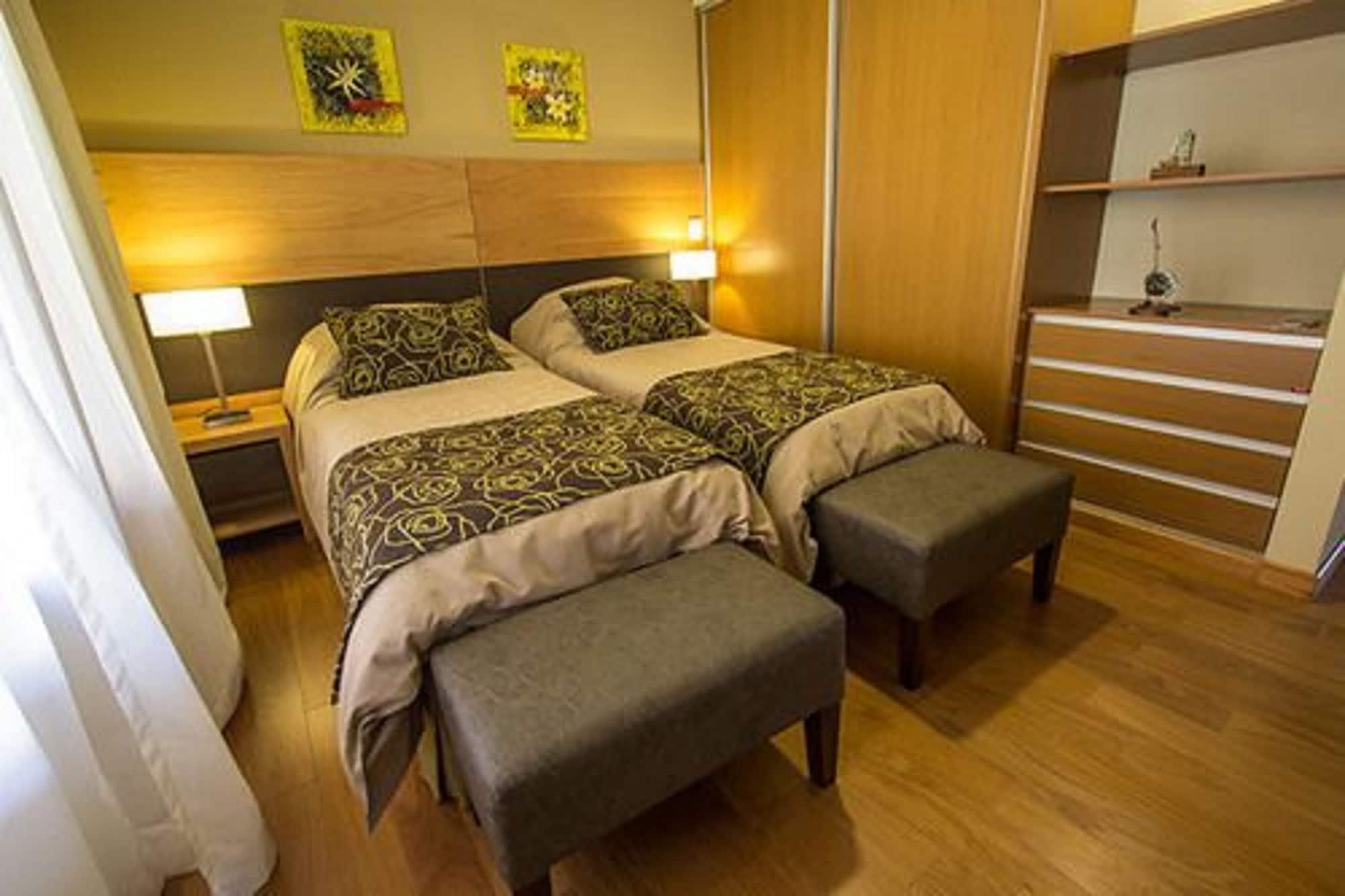 Los Robles Apart & Spa San Carlos de Bariloche Exterior photo