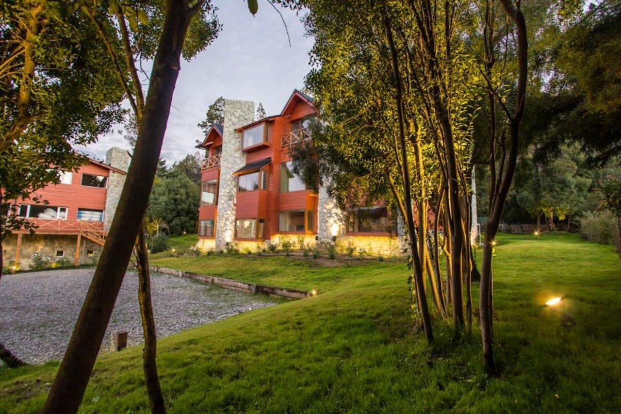 Los Robles Apart & Spa San Carlos de Bariloche Exterior photo