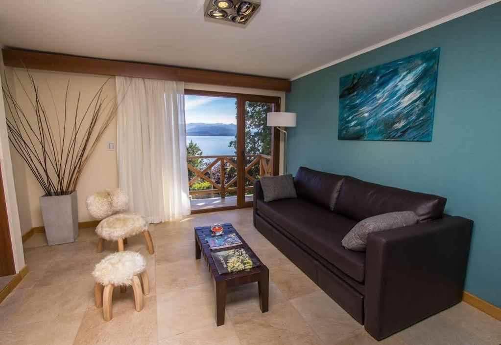 Los Robles Apart & Spa San Carlos de Bariloche Exterior photo