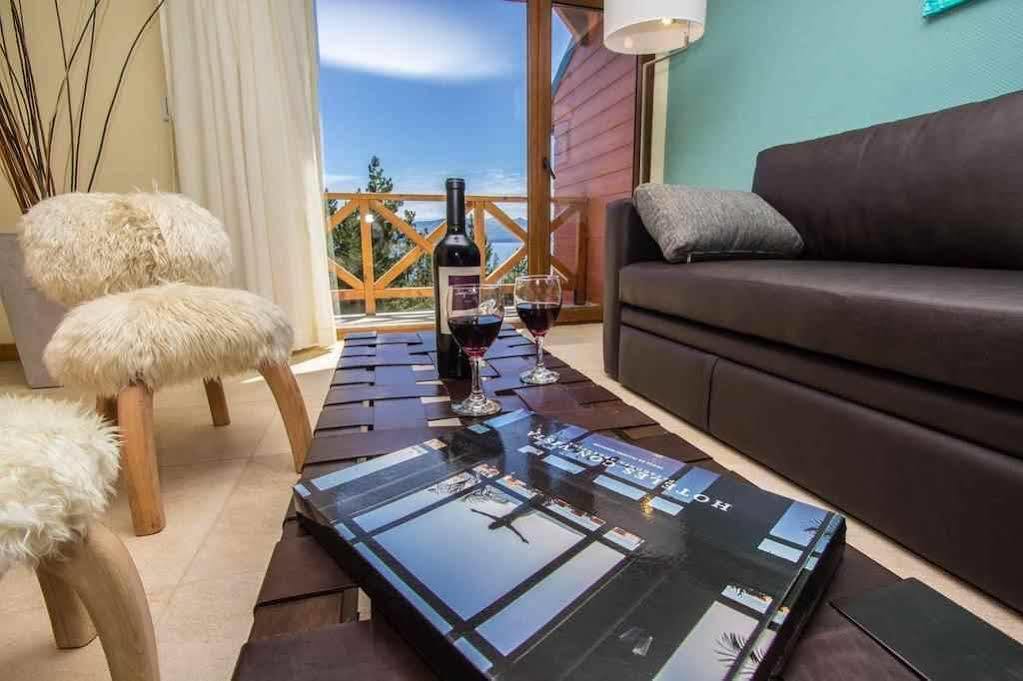 Los Robles Apart & Spa San Carlos de Bariloche Exterior photo