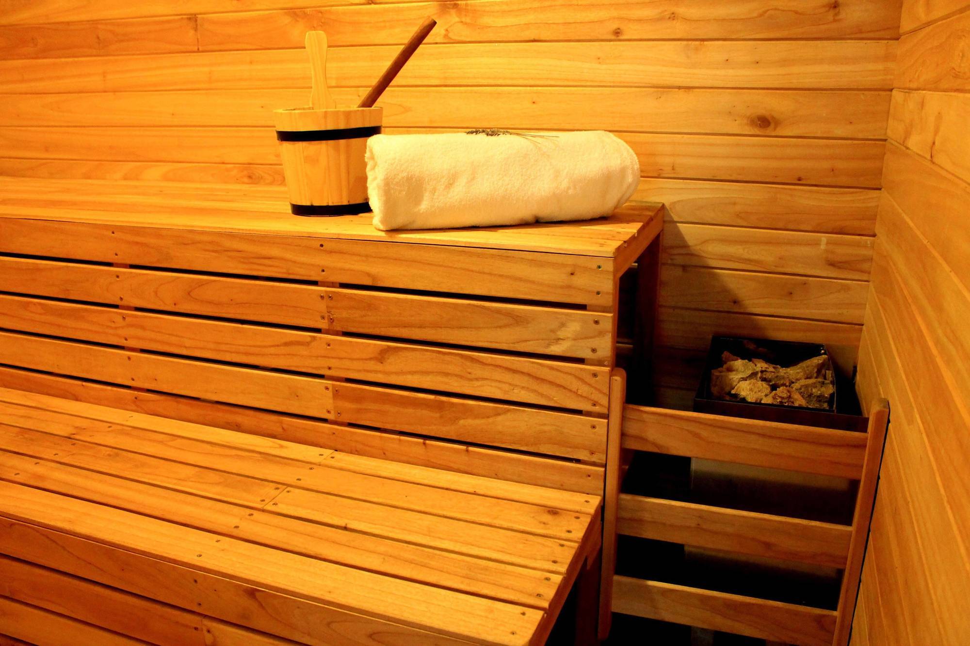 Los Robles Apart & Spa San Carlos de Bariloche Exterior photo